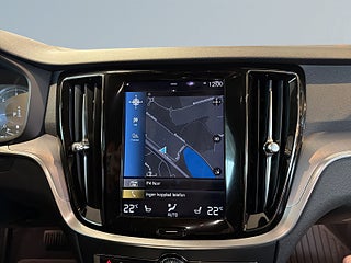 Volvo V60 Cross Country B4 AWD Advanced Pro Edition Lågmil/MOMS/Ledramp/SoV – bild 15