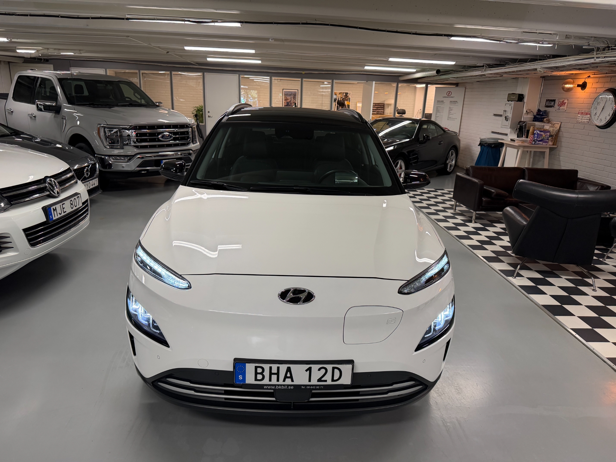 Hyundai Kona Elektro 64 kWh Advanced 2023, bild 2/10