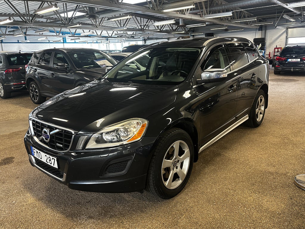 Volvo XC60 D4 AWD Geartronic R-Design Euro 5