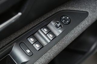 SUV Peugeot 3008 10 av 21