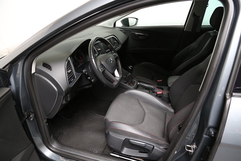 Seat Leon 1,4 TSI FR 140hk 5d P-sensorer 2013