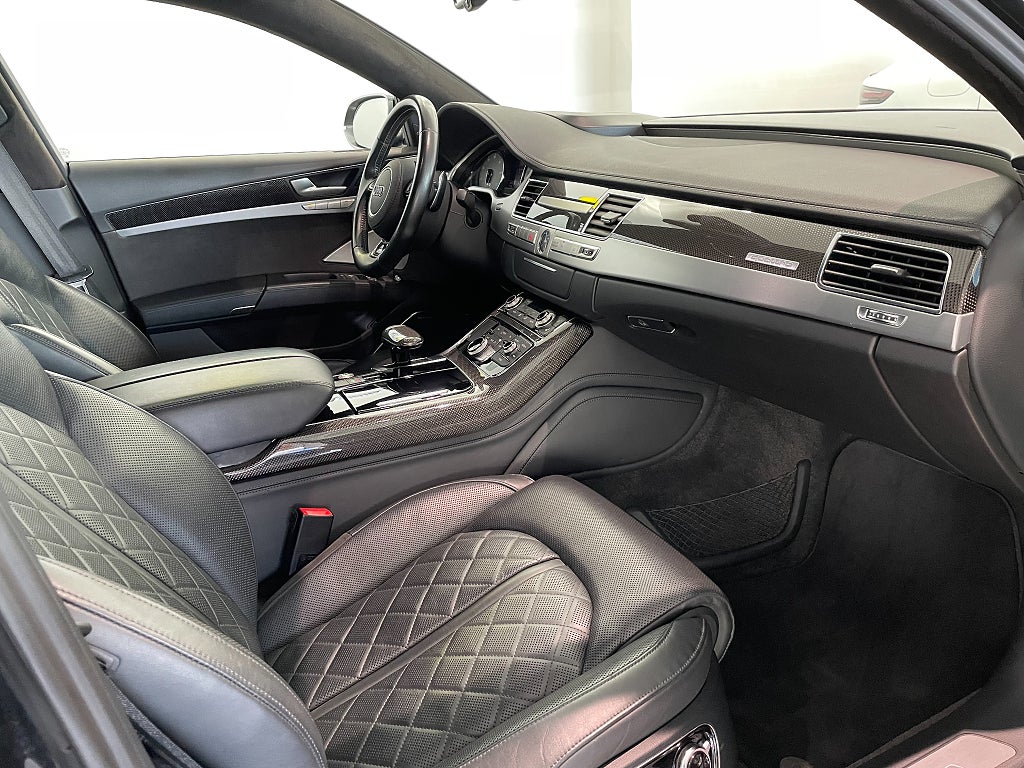 Audi S8 2015 - miniatyr 18
