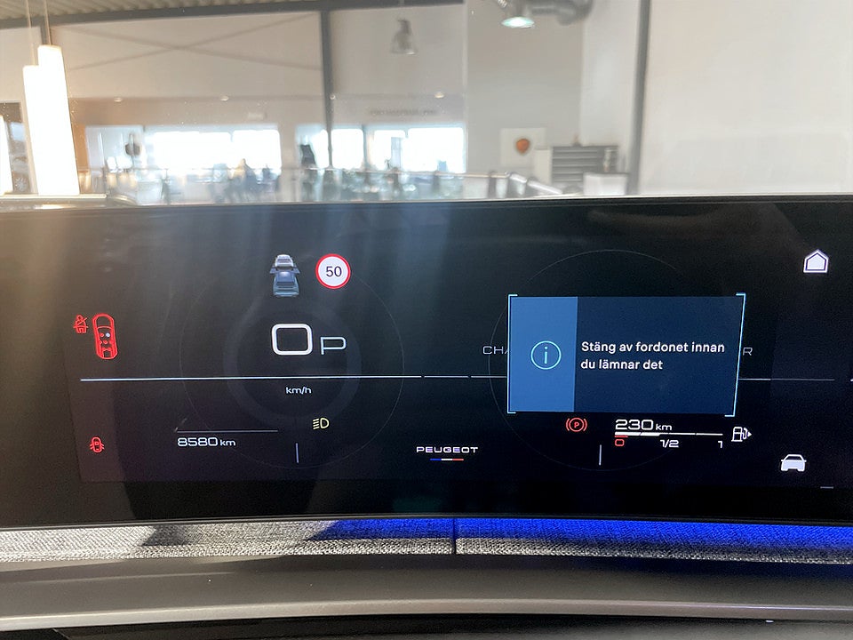 Bild på Peugeot 5008 GT Hybrid 145hk Aut 7-SITS B-KAMERA CARPLAY