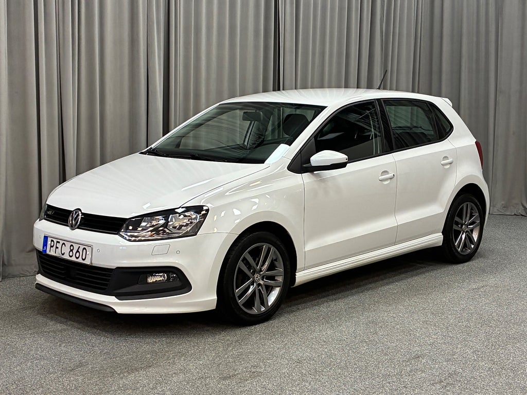 Volkswagen Polo 1.2 TSI 90HK R-Line Dragkrok/P-sensorer/BT/Nyservad