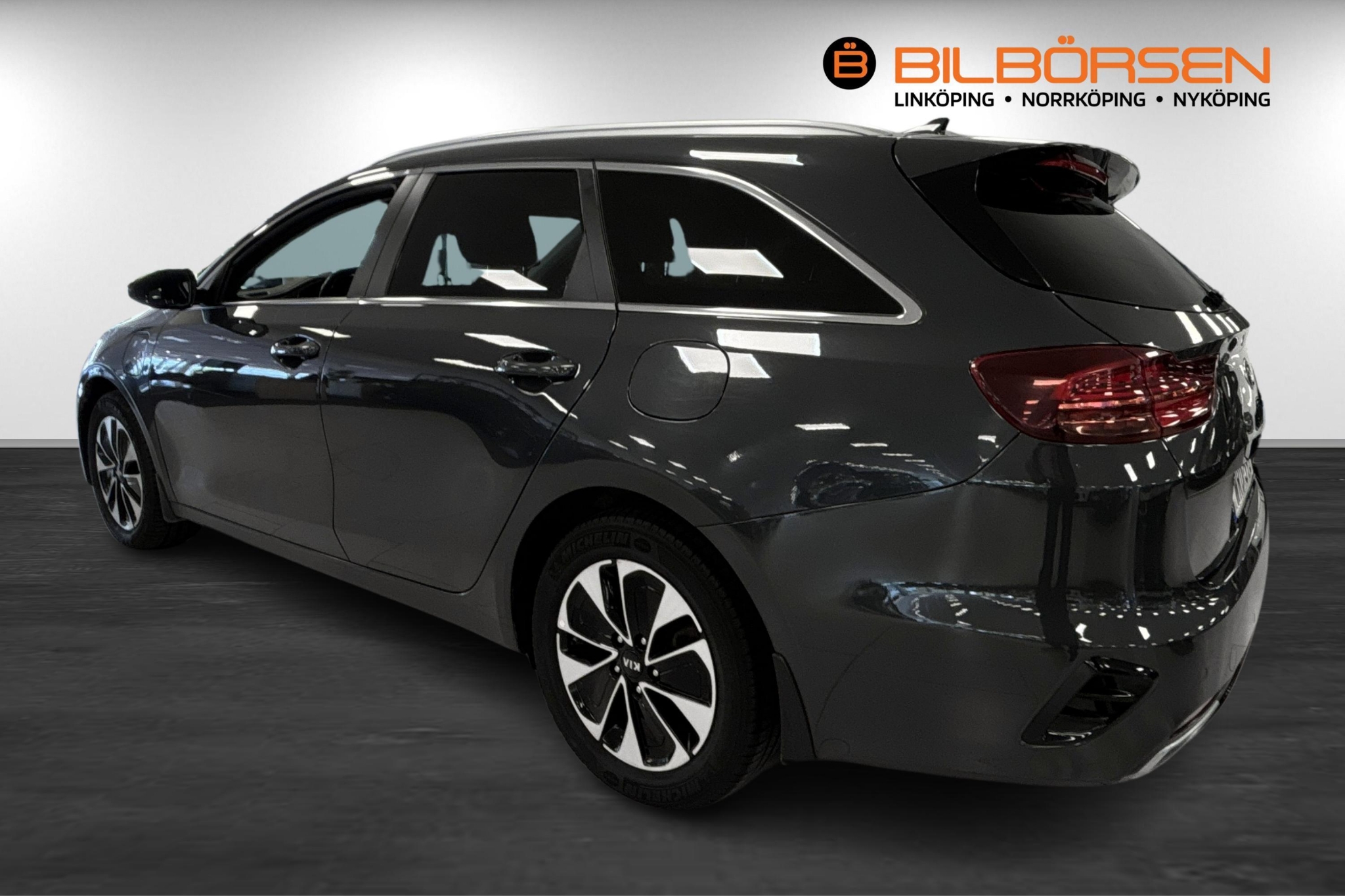 Kia Ceed SW Plug-in Hybrid Advance 2020, bild 6/10