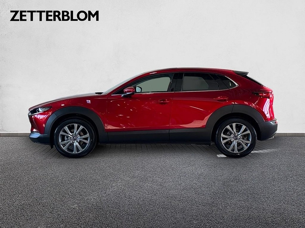 SUV Mazda CX-30 2 av 16