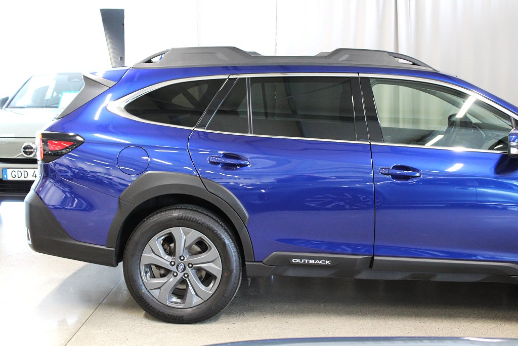 Subaru Outback 2.5 4WD 169HK XFuel Limited, Drag, Skinn, Navi, 3,99%