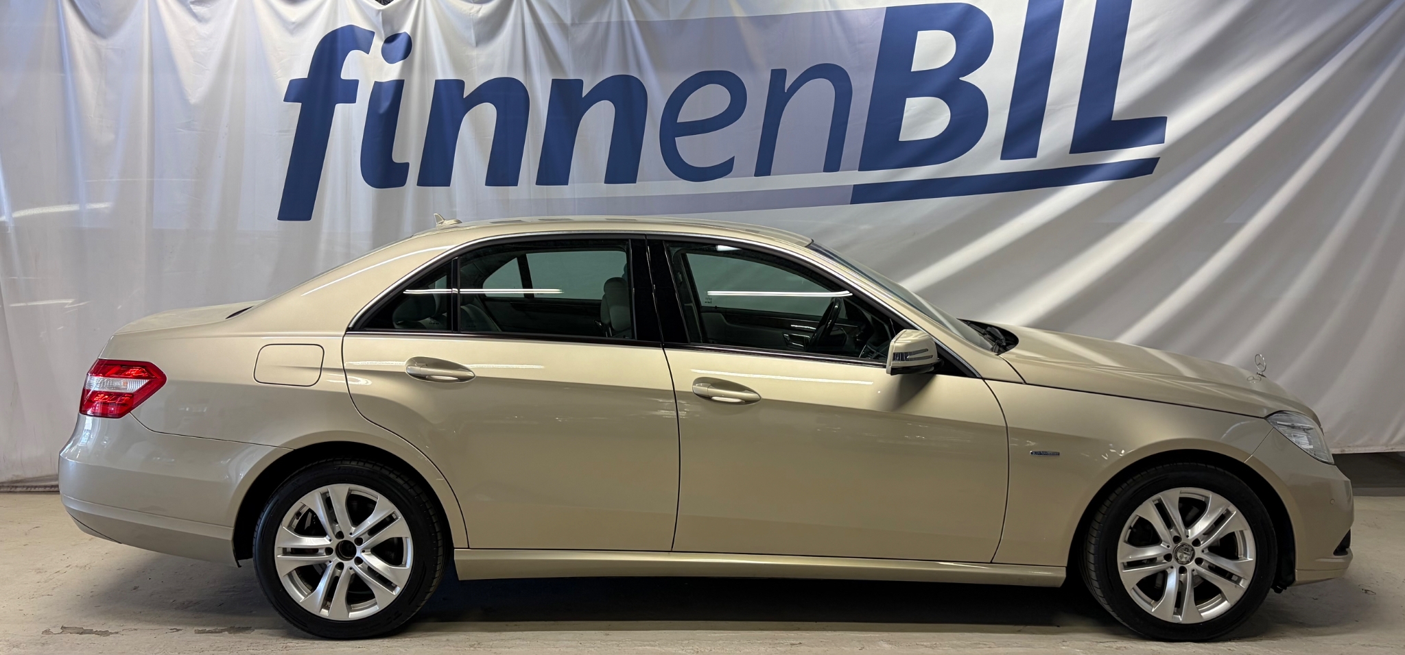 Mercedes-Benz E 2010, bild 3/27