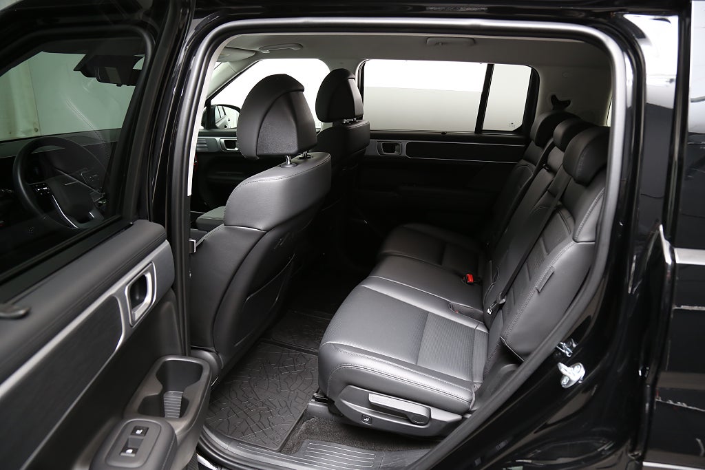 Hyundai Santa Fe 4WD Advanced Plug-in hybrid 7-sits fd. demo 2025