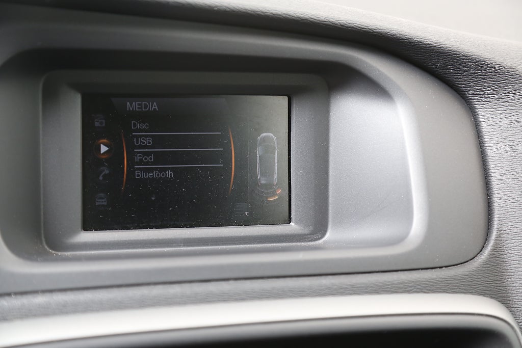 Volvo V40 T2 Business Aut Motorv Dragkrok 2017