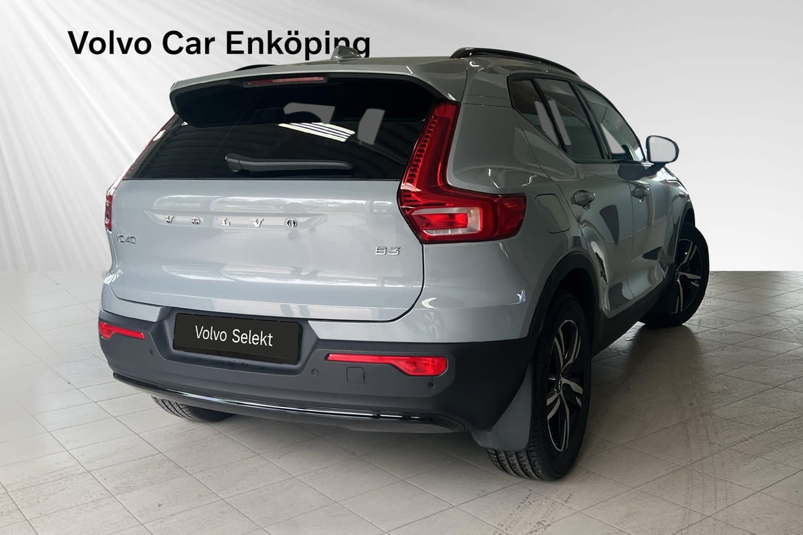 Volvo XC40 2025, photo 5/58