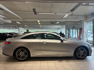 Mercedes-Benz E 300 Coupé AMG/360°kamera/M-värmare/Navi/S&V