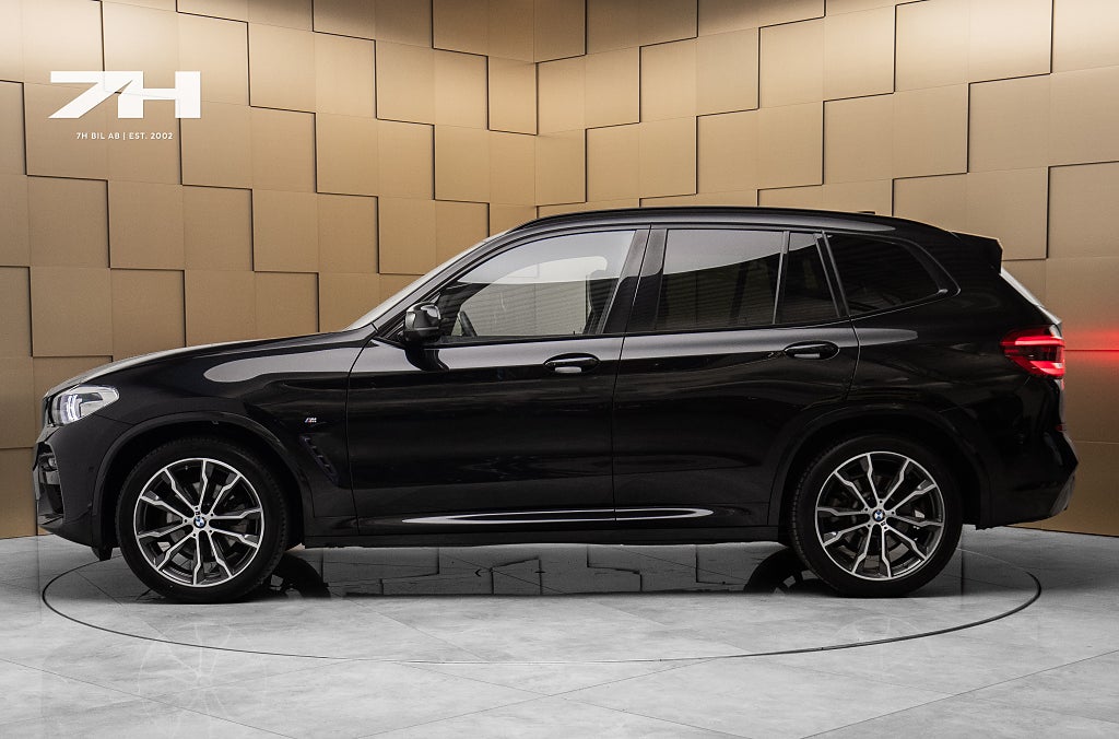BMW X3 xDrive20d M Sport / Panorama / H&K / Drag