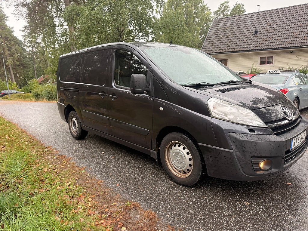 Toyota ProAce Panel Van 2.0 D-4D Automatic, 6-trins, 163ps, 2013