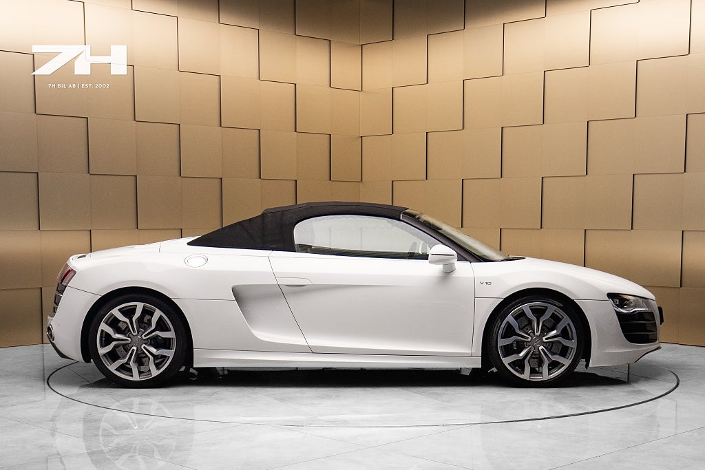 Audi R8 Spyder 5.2 V10 R-Tronic / CAPRISTO / B&O / Kolfiber