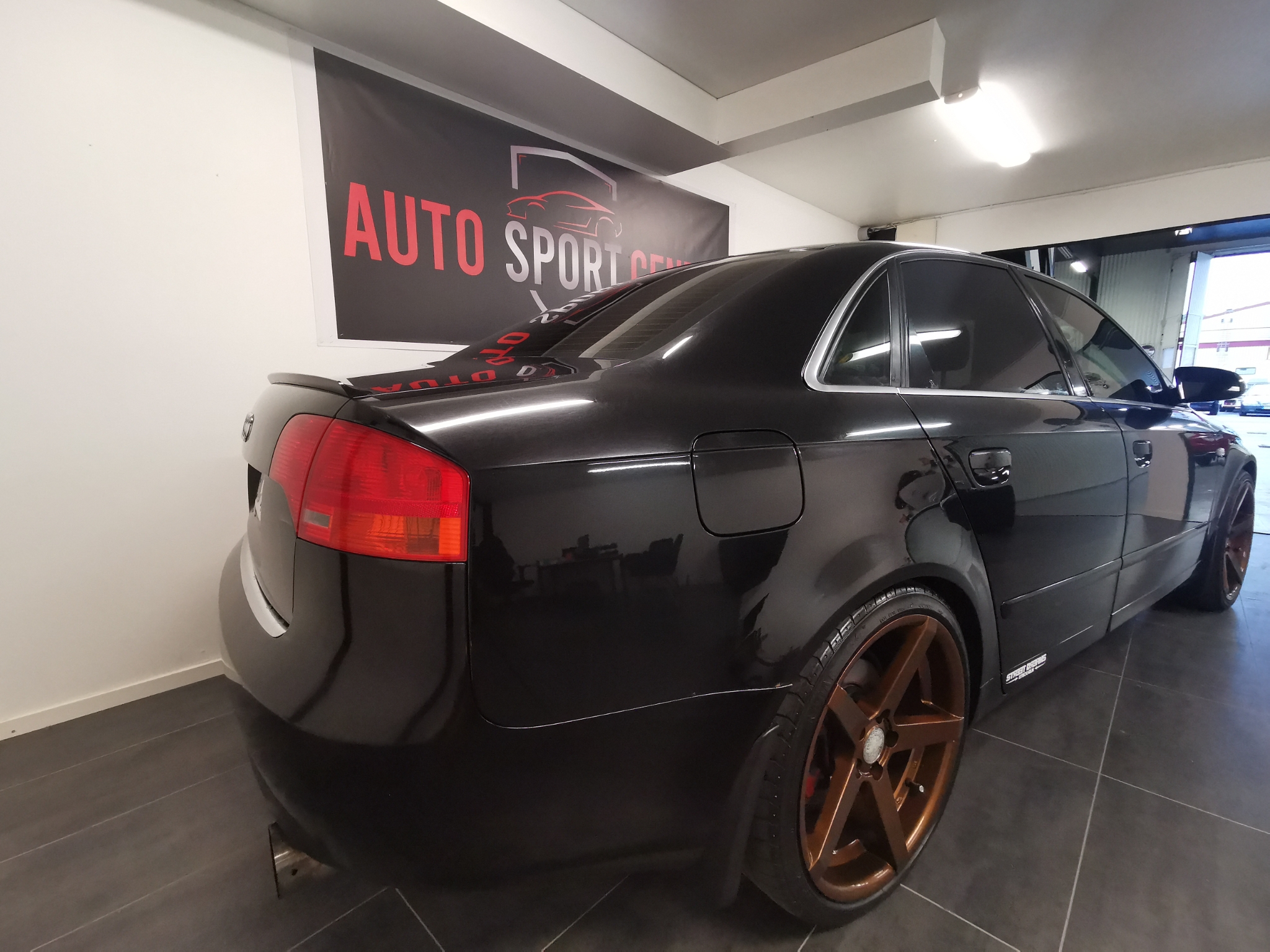 Audi A4 2005, bild 3/45