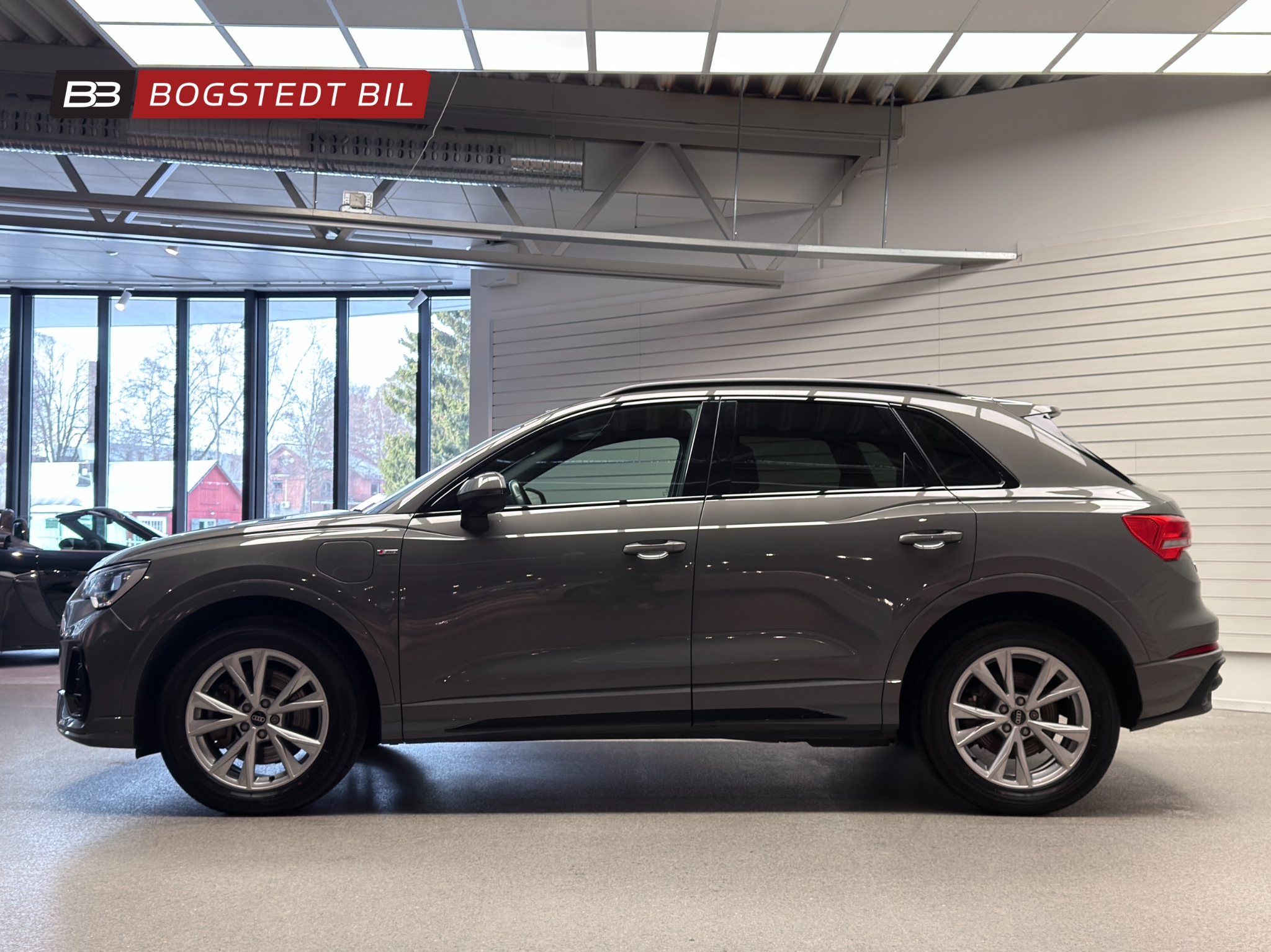 Audi Q3 45 TFSI e 245hk S-line | Dragkrok | Svart Optikpaket 2021 - miniatyr 21