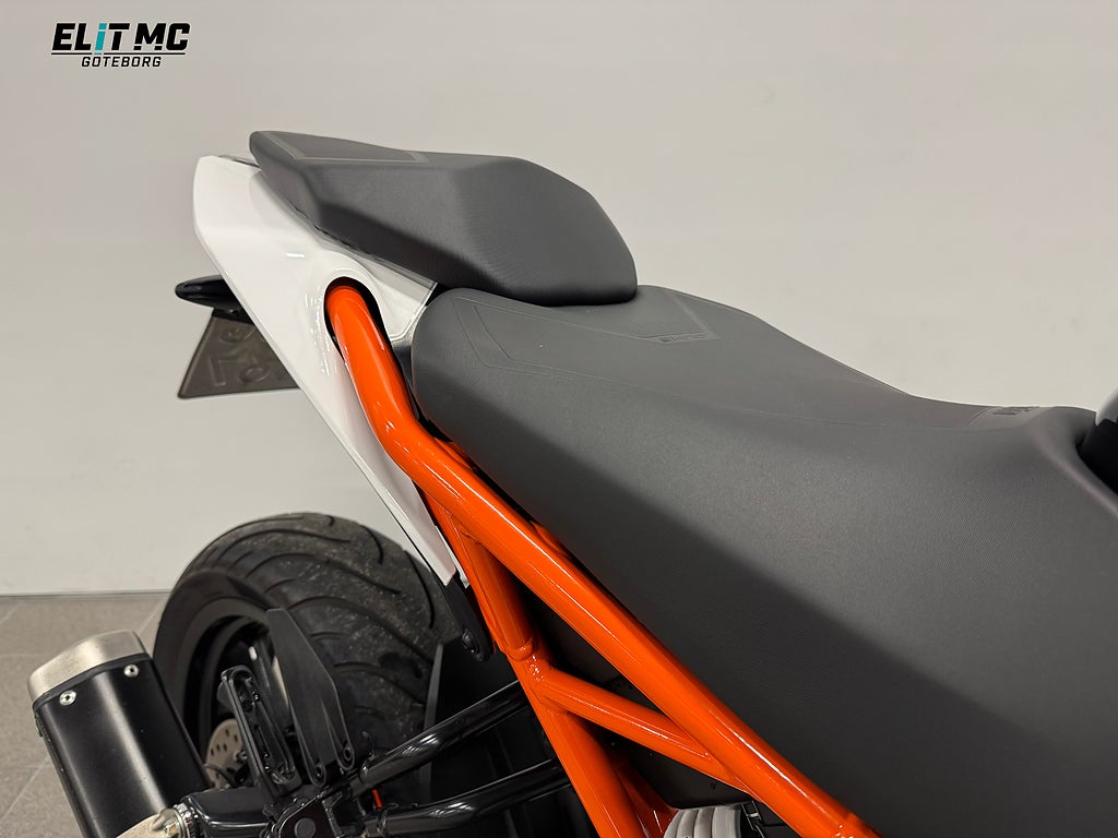 KTM 125 2020 - miniatyr 3