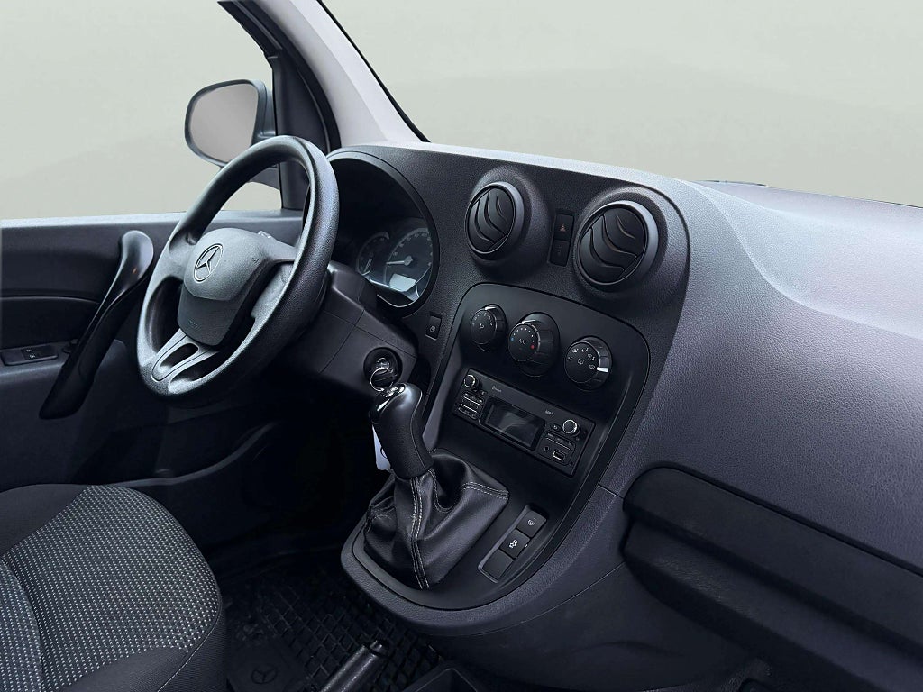 Mercedes-Benz Citan 109 CDI Sommar och Vinterhjul, Nybytt ruta - miniatyr 11