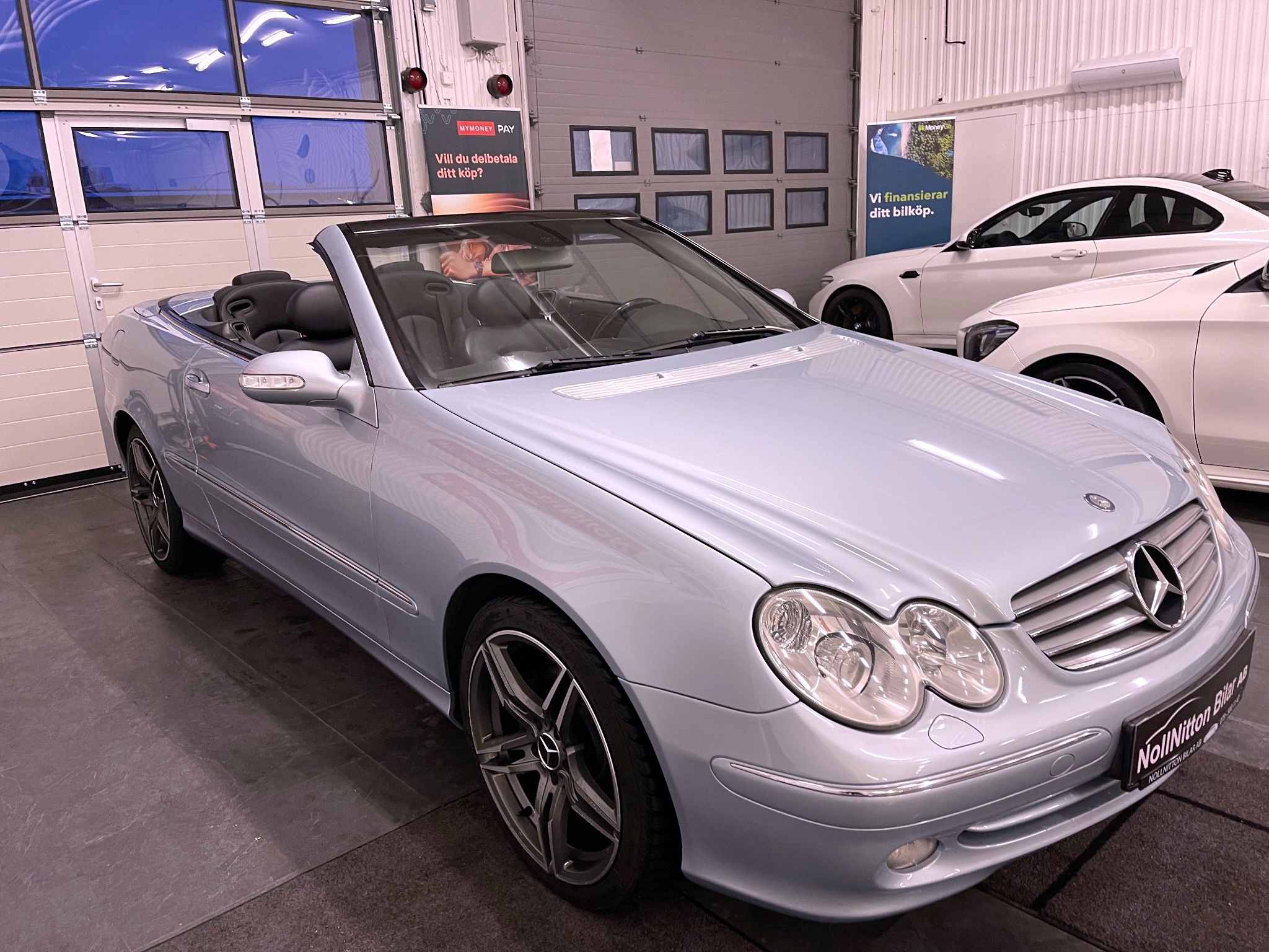 Mercedes-Benz CLK 2005, kuva 2/31