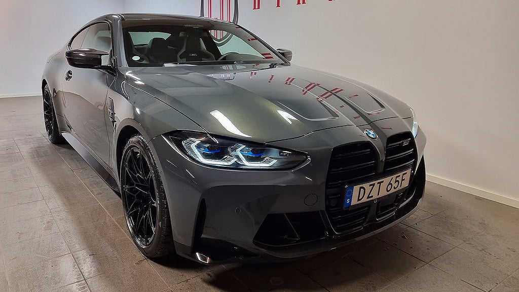 BMW M4 har en rak sexa på 510 hästkrafter. 