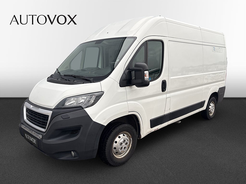 Peugeot Boxer Van 335 2.0 BlueHDi MOMS, VAT, Farthållare, Backkamera