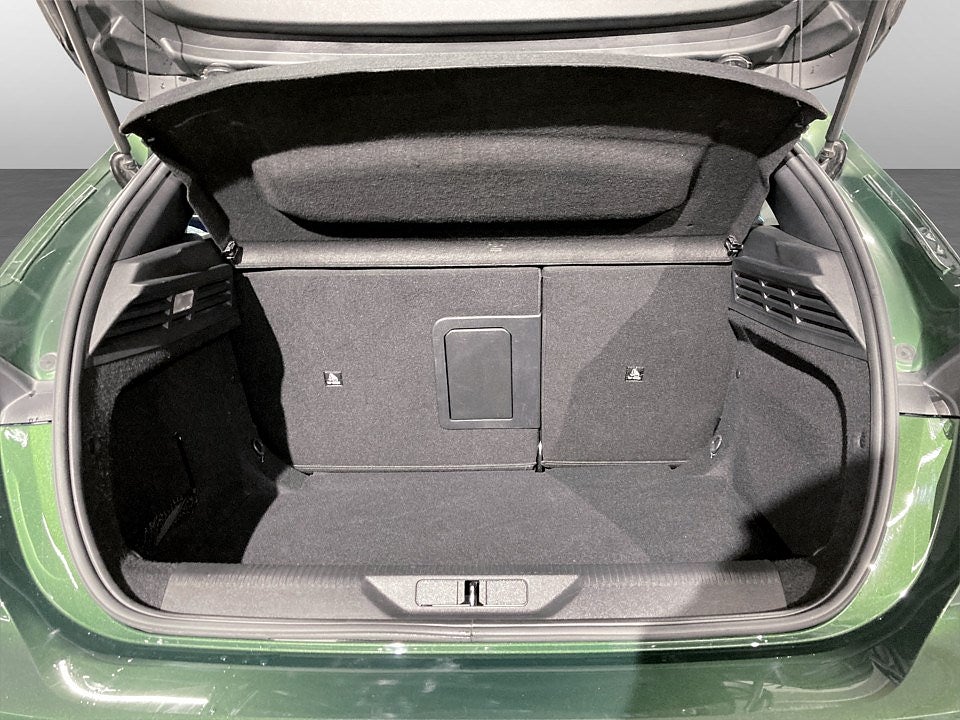 Bild på Peugeot 308 5D GT 1.2 PT 130hk Aut - B-KAMERA, CARPLAY