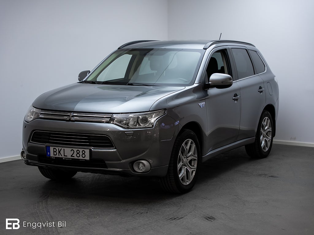 Mitsubishi Outlander PHEV Business / SKINN / BACKKAMERA DRAG