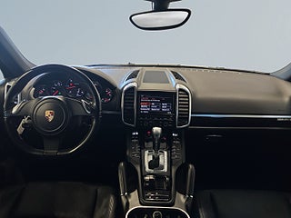 Porsche Cayenne Diesel TipTronic S Base Skinn Elstol Psens Sportratt – bild 8