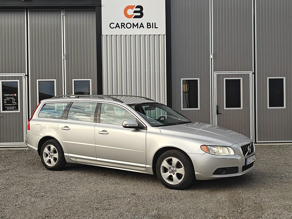 Volvo V70 2.0F automat Euro 4 Dragkrok Motorvärmare