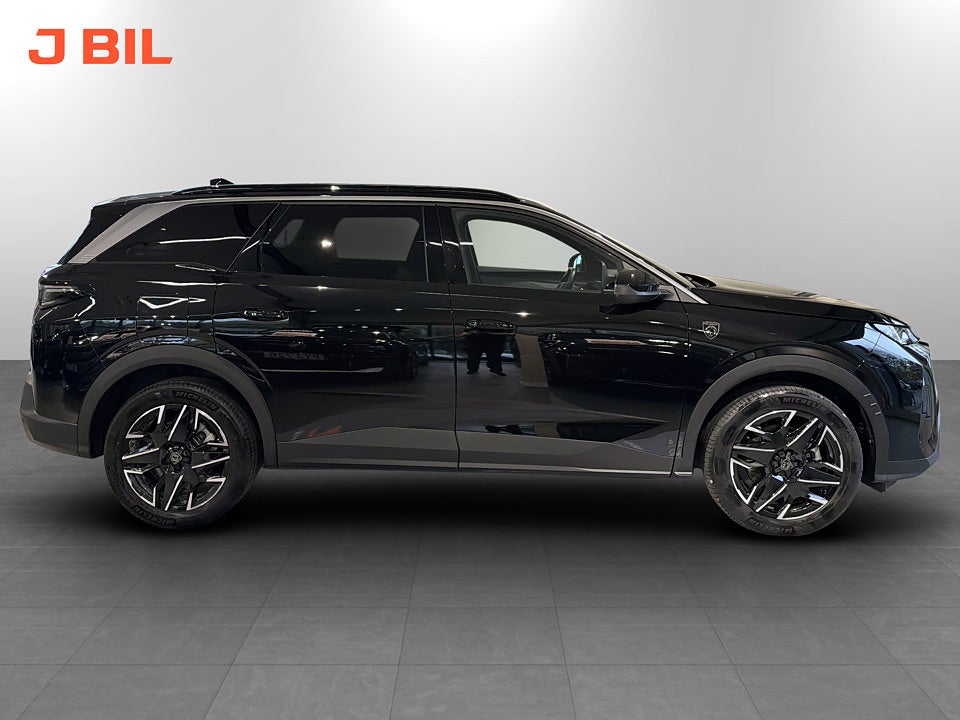 Bild på Peugeot 5008 GT Hybrid 145hk Aut 7-SITS BACKKAMERA CARPLAY KEYLESS