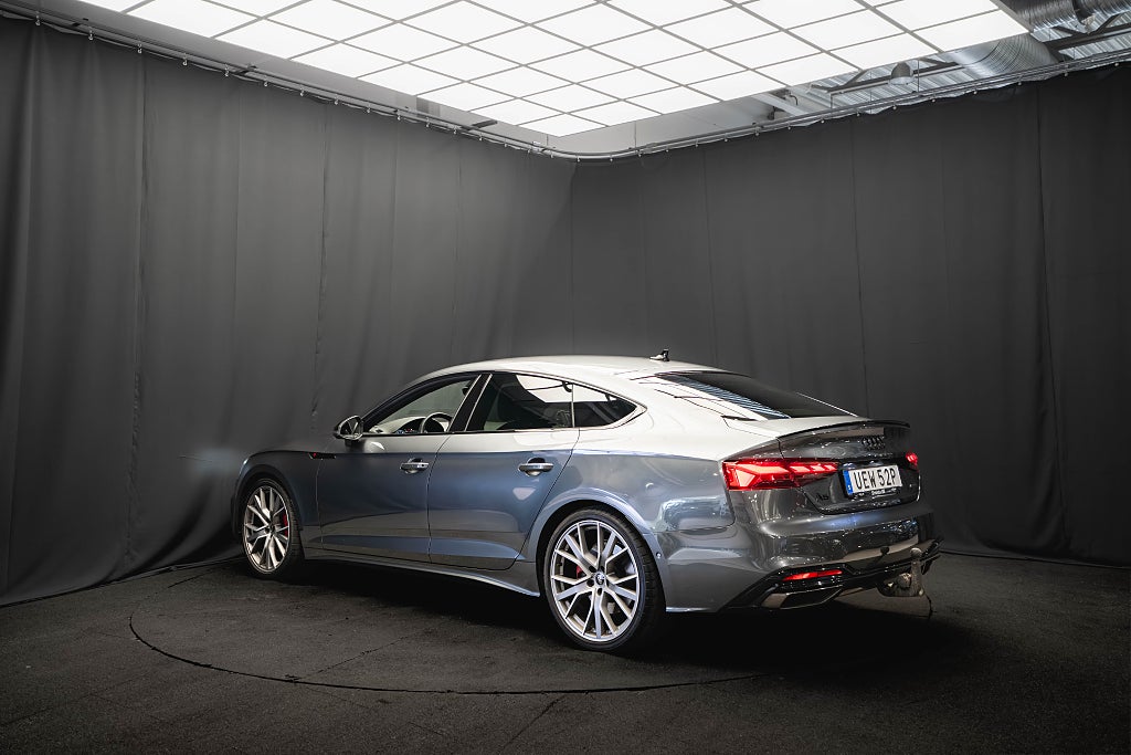 Audi A5 45 TFSI Q S-LINE COMPETITION+ 20'' B-VÄRM 360° MOMS