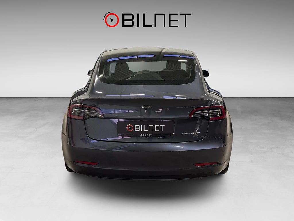 Tesla Model 3 Long Range AWD MOMS 19" Premium Värmepump
