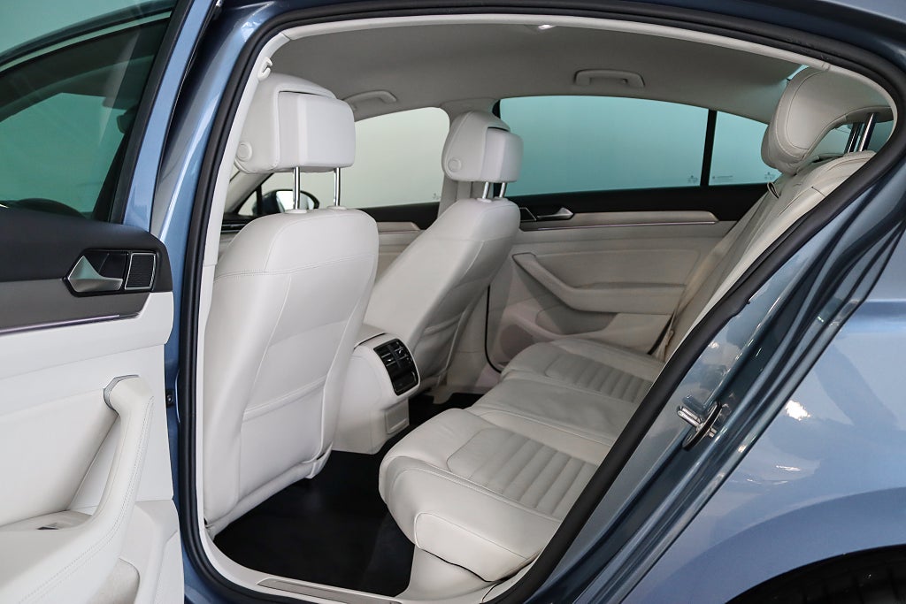 Volkswagen Passat 2.0 TDI GT Executive Skinn Dragkrok