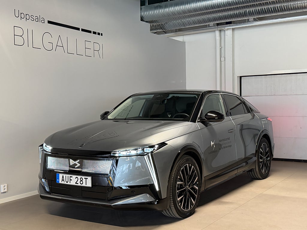 DS N8 Étoile Long Range AWD , Panorama, drag