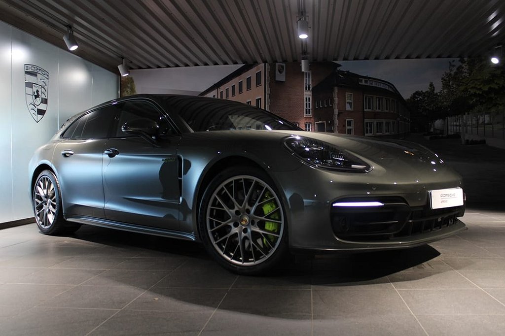 Porsche Panamera 4S E-Hybrid Sport Turismo