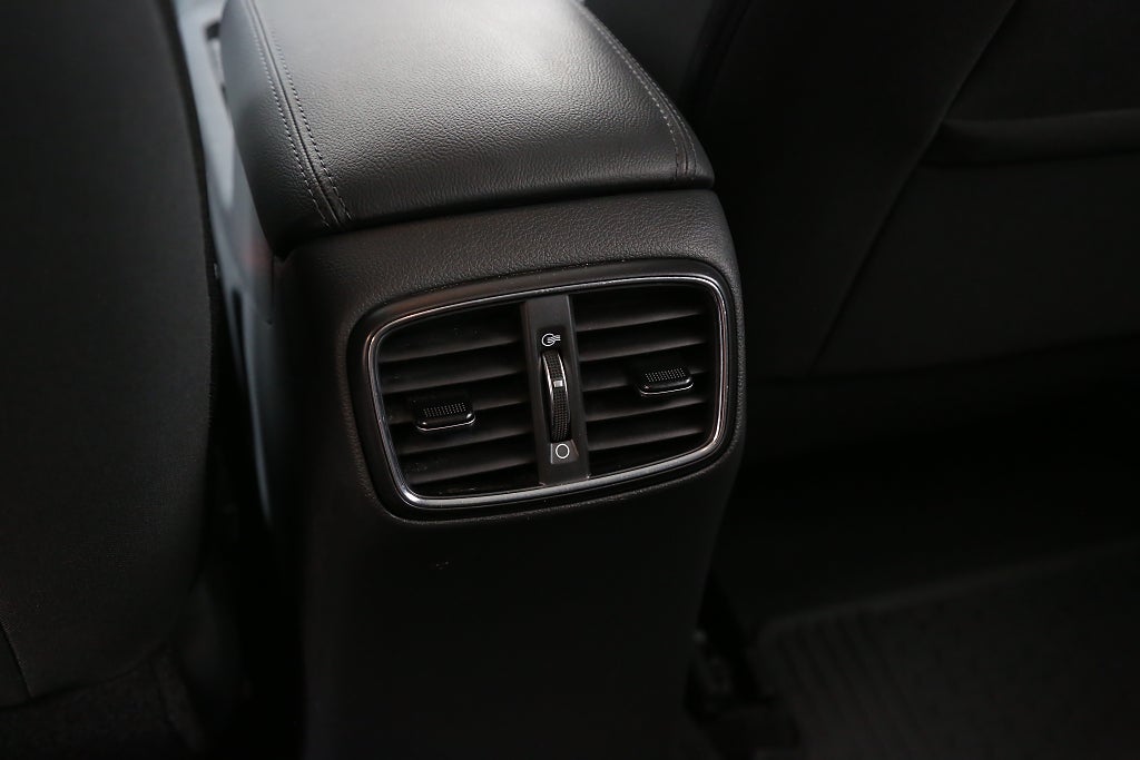 Hyundai i30 1,0 T-GDI 120hk 48V MHEV Essential Aut Kombi Nybilsg 2023