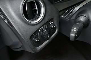Halvkombi Ford Fiesta 10 av 18