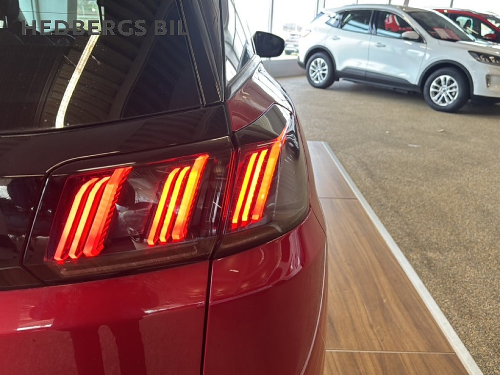 Peugeot 3008 Allure 1.2 PureTech 130HK AUT thumbnail