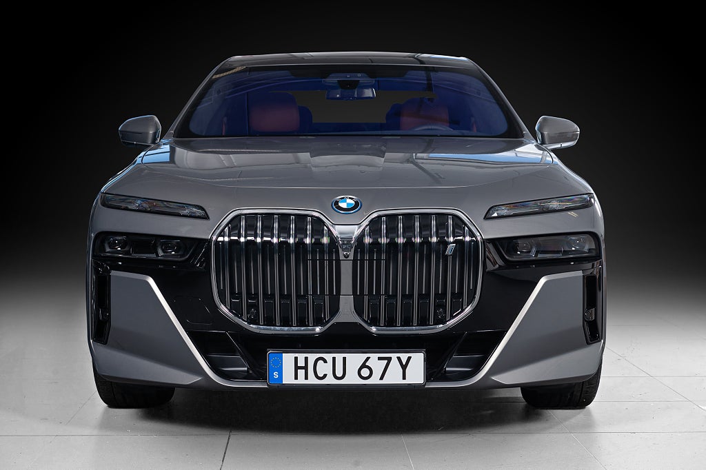BMW i7 2023 - miniatyr 5