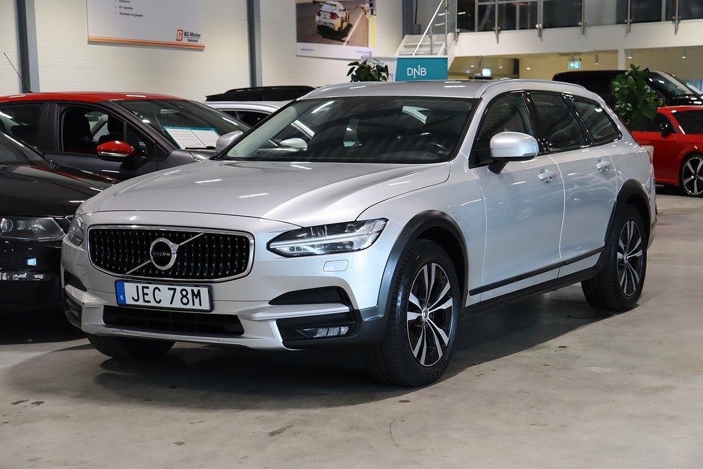 Volvo V90 Cross Country D4 190HK Momentum AWD Aut VOC/Drag