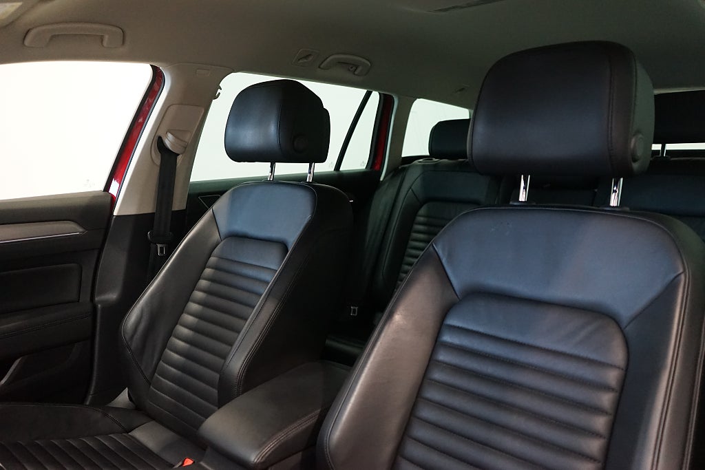Volkswagen Passat 2.0 TDI GT R-line Dragkrok Carplay Cockpit 190hk