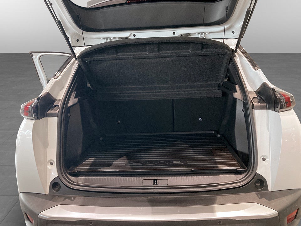 Bild på Peugeot 2008 Allure 1.2 PT 100hk KAMPANJRÄNTA 3,99%