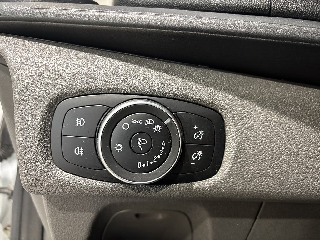 Ford transit Custom 280 2.0 TDCi SelectShift Bkam Drag Värmare