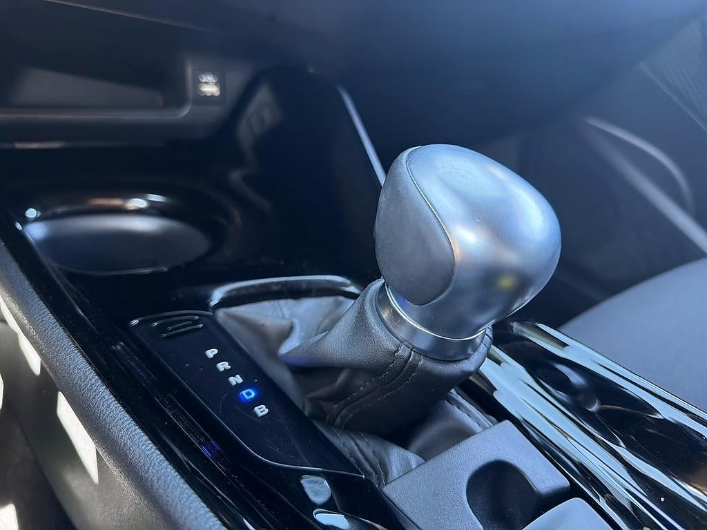 Toyota C-HR 2022 - miniatyr 17
