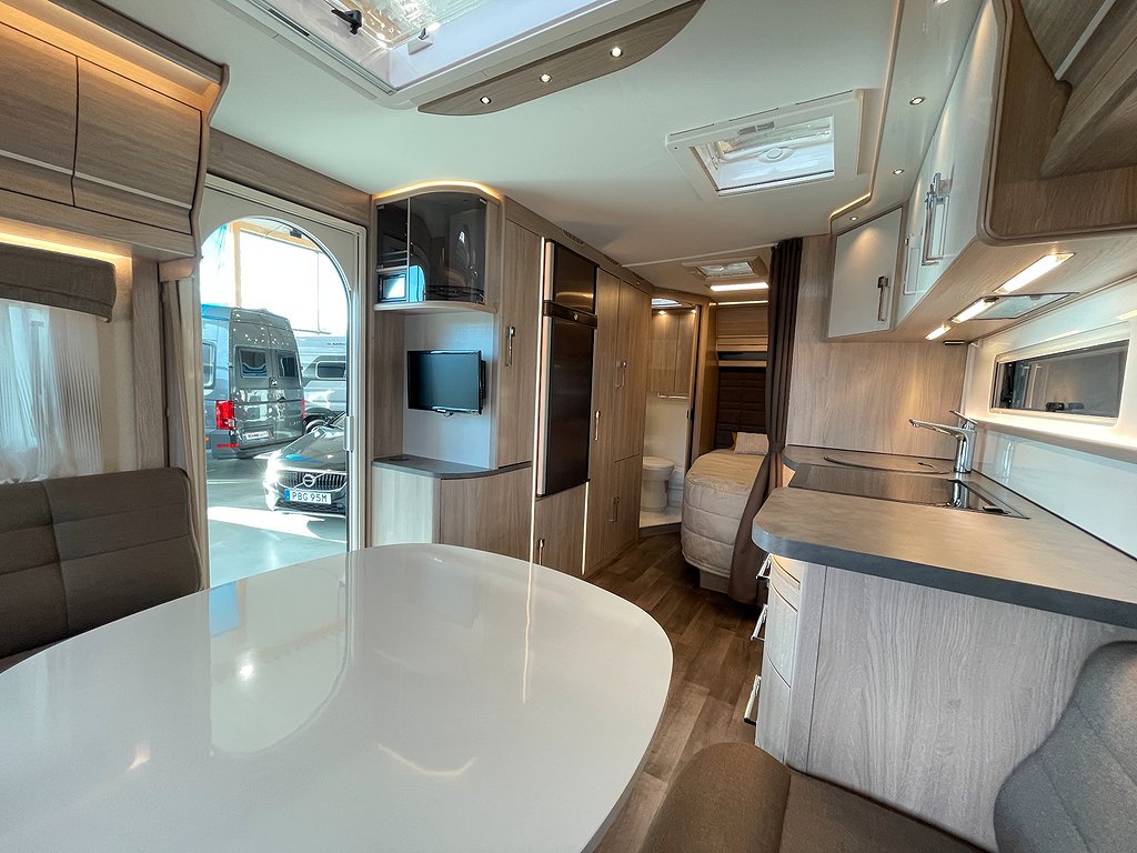 Kabe Royal 520 XL KS /ALDE/Solcell/Ugn/Väldigt fint skick - Kabe