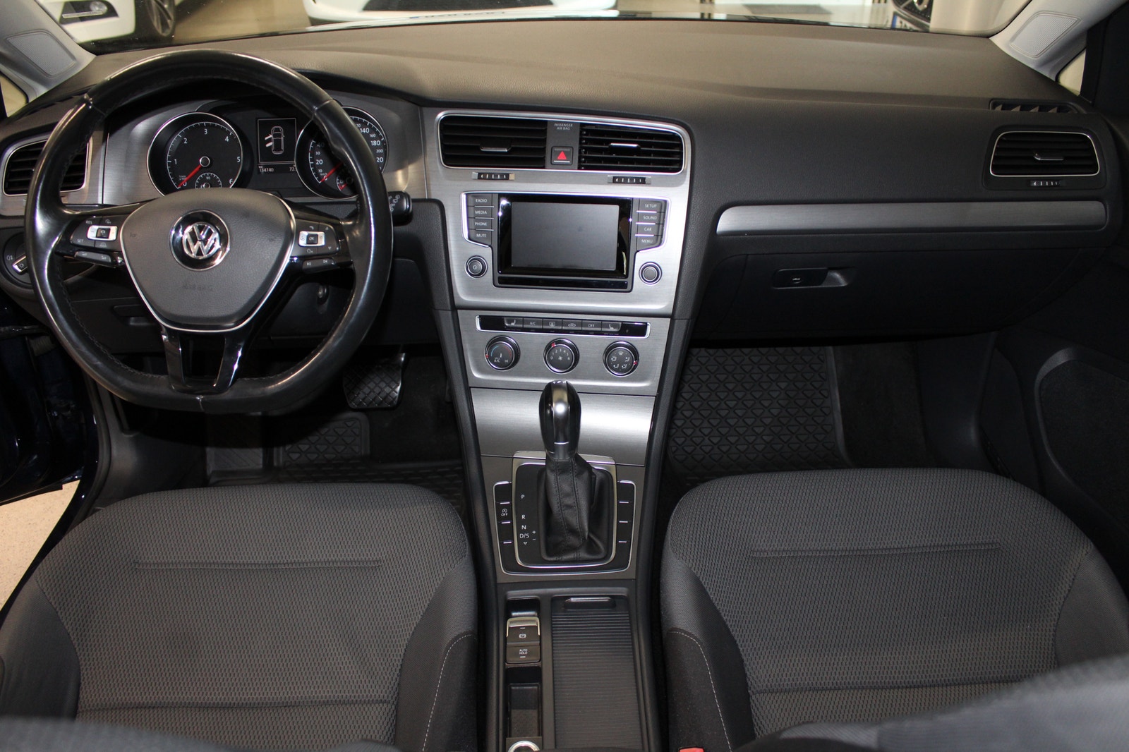 Volkswagen Golf 1.6 TDI 105HK, Drag, Kamrem bytt, DSG 2014 - miniatyr 16