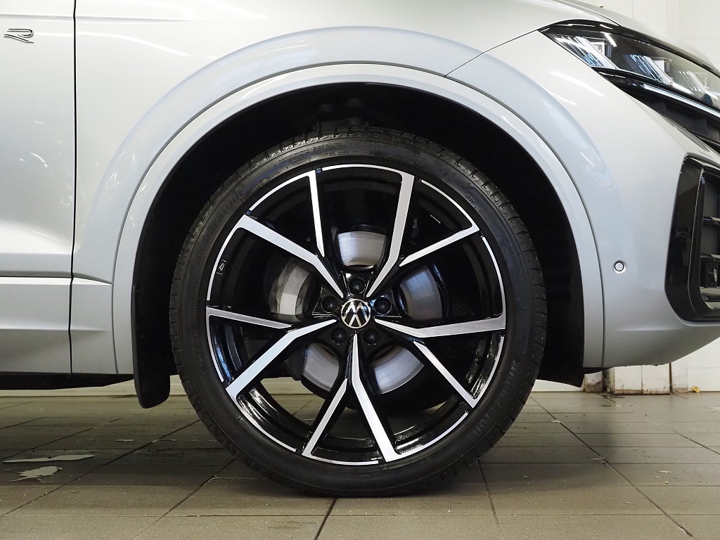 Volkswagen Touareg 3,0 V6 TDI 286HK R-Line 4M |Final Edition|Innovation| 2026