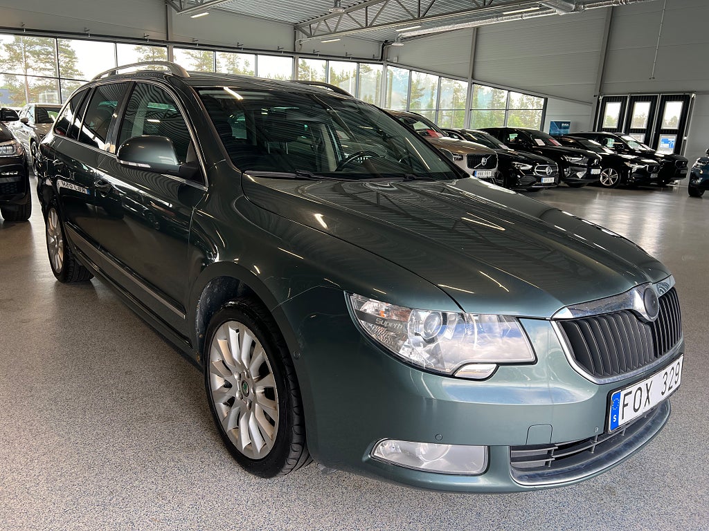 Skoda Superb 2012