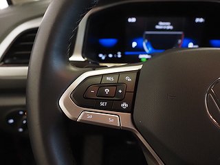 SUV Volkswagen T-Roc 18 av 20
